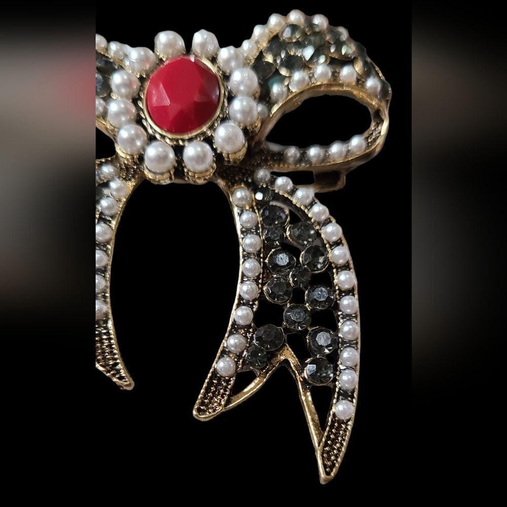PARIS Brooch Maroon Red Stones with Pearls‎ Gold Metallic Filigree 2.5" … - Picture 3 of 8